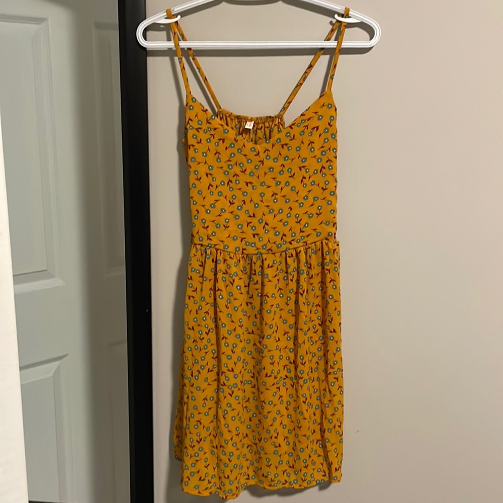 Ladies Summer dress - Small